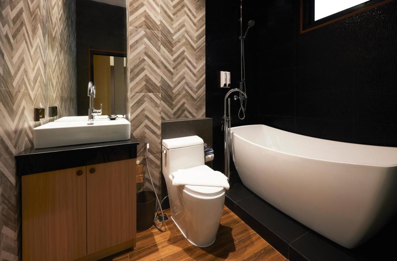 Sand Dollar Boutique Hotel Бангсаре Экстерьер фото